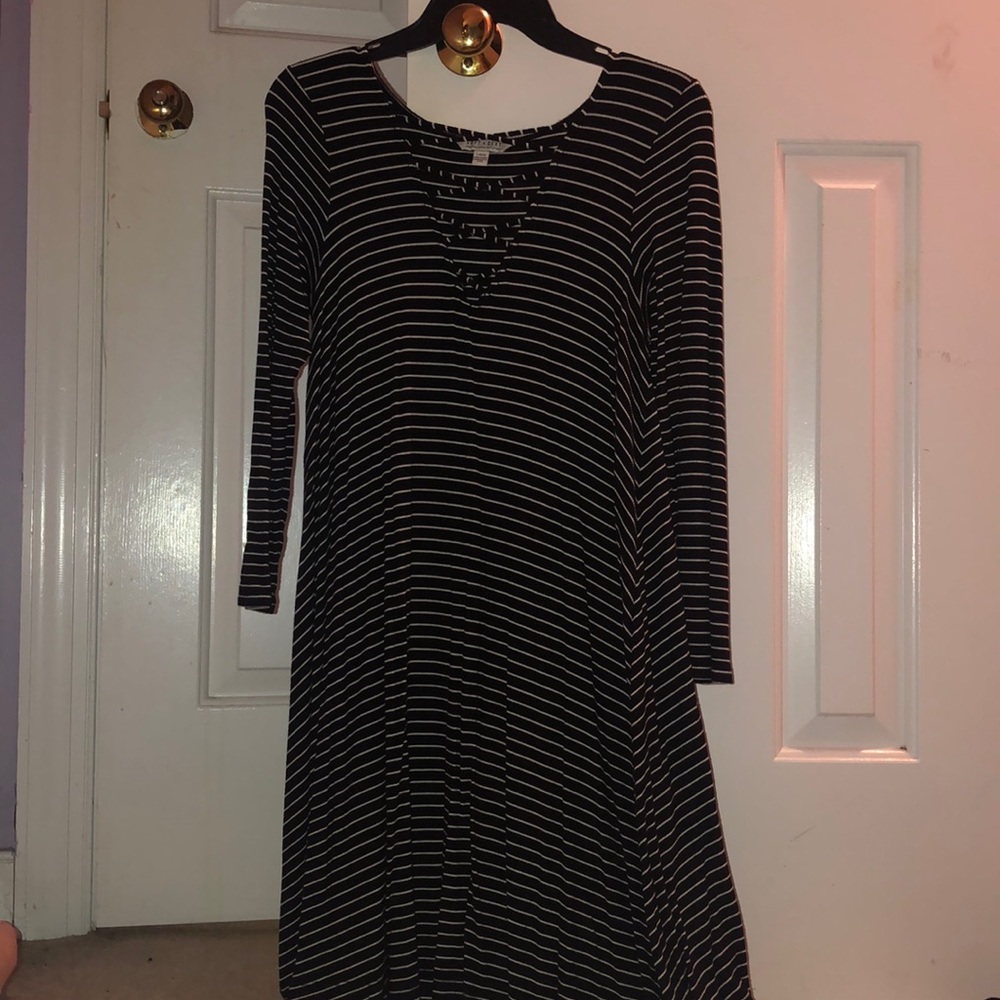 AMERICAN EAGLE striped dress